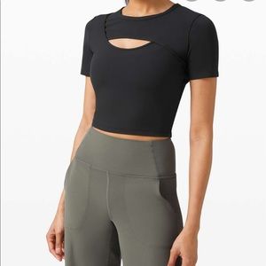 NWT Get Centered Short Sleeve